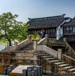 虫虫助手下载